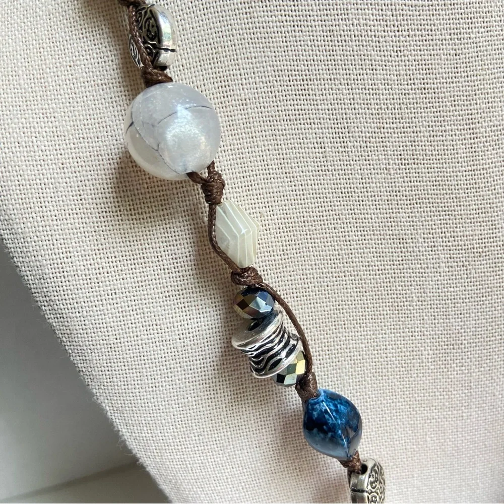 Premier Designs Chambray necklace blue white silvertone beads on cord with bolo